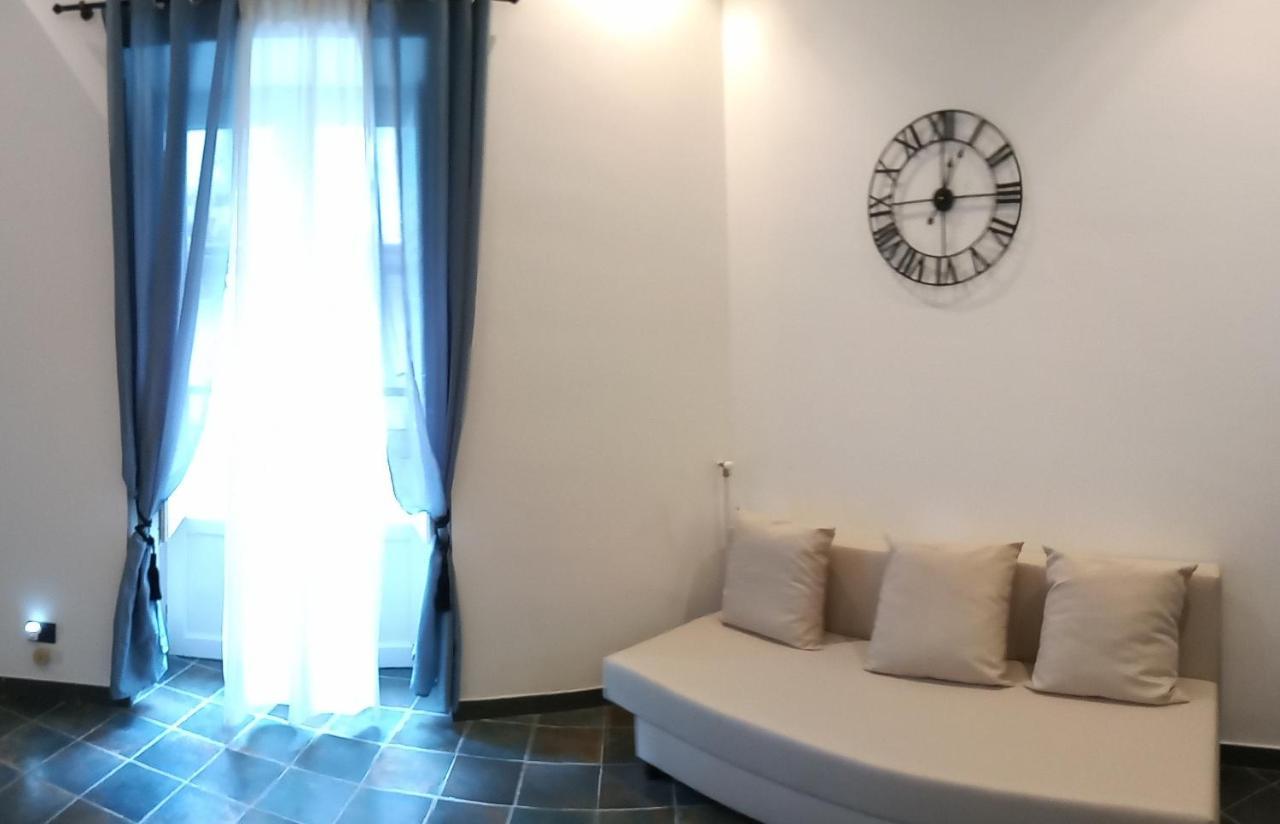 Locazione Breve In Pieno Centro "Blue House" Leilighet Palermo Eksteriør bilde