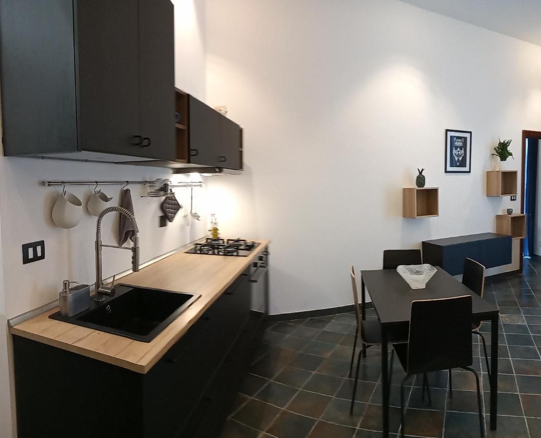 Locazione Breve In Pieno Centro "Blue House" Leilighet Palermo Eksteriør bilde