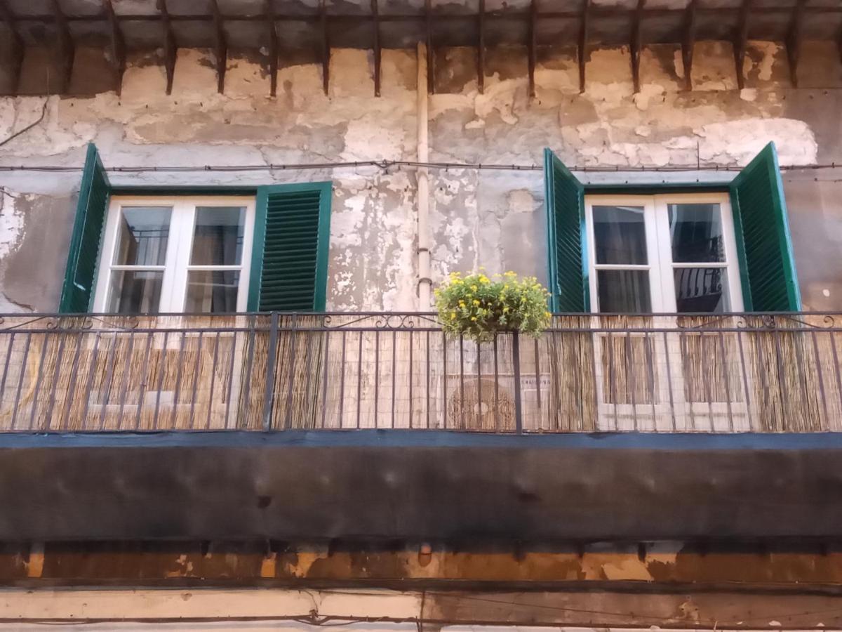 Locazione Breve In Pieno Centro "Blue House" Leilighet Palermo Eksteriør bilde