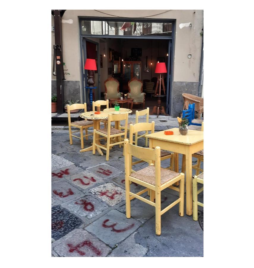 Locazione Breve In Pieno Centro "Blue House" Leilighet Palermo Eksteriør bilde